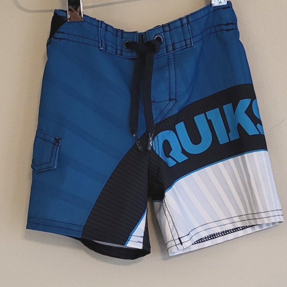 Quiksilver swim trunks/shorts